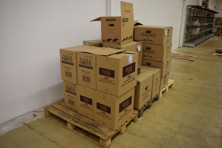 571827-3 Parti filterhylsor av olika fabrikat (235.600 hylsor)