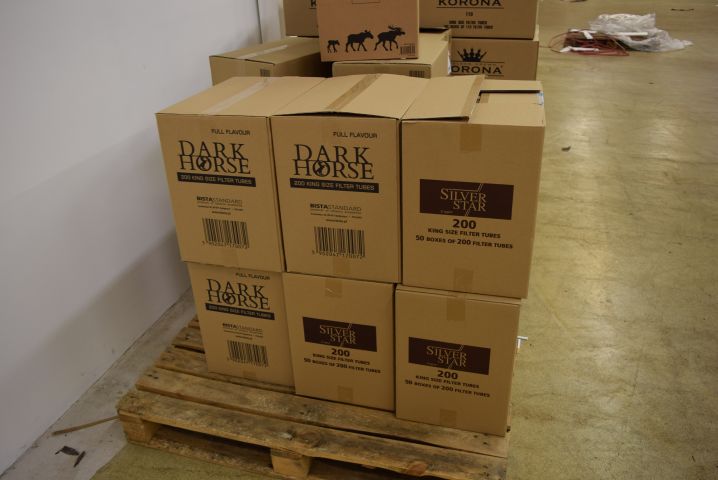 571827-4 Parti filterhylsor av olika fabrikat (235.600 hylsor)