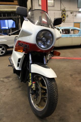 622981-4 SUZUKI GSX 1100 -84