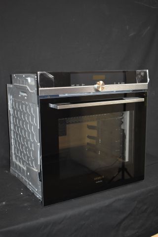 621740-3 Built-in oven with pyrolysis 60 cm Siemens IQ700 HB874GCB1S - display case
