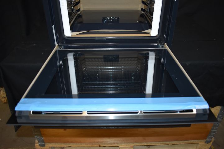 621740-6 Built-in oven with pyrolysis 60 cm Siemens IQ700 HB874GCB1S - display case