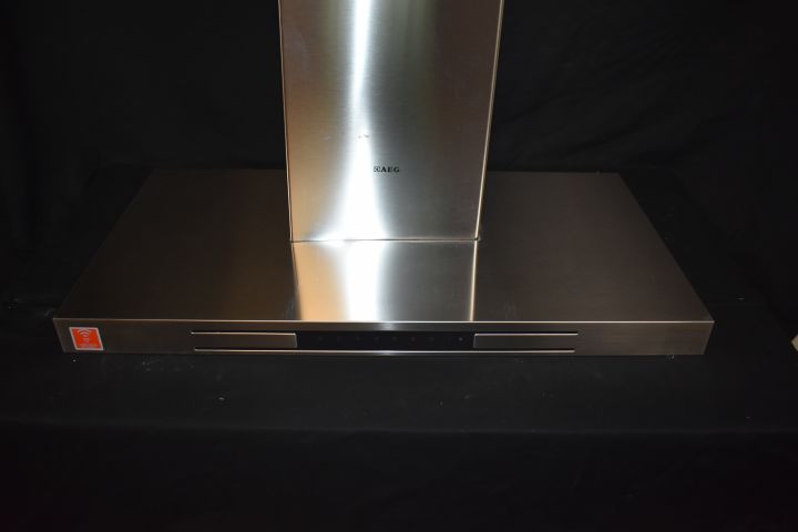 621742-5 Wall mounted kitchen fan 90 cm AEG X69453MD02 - display cases