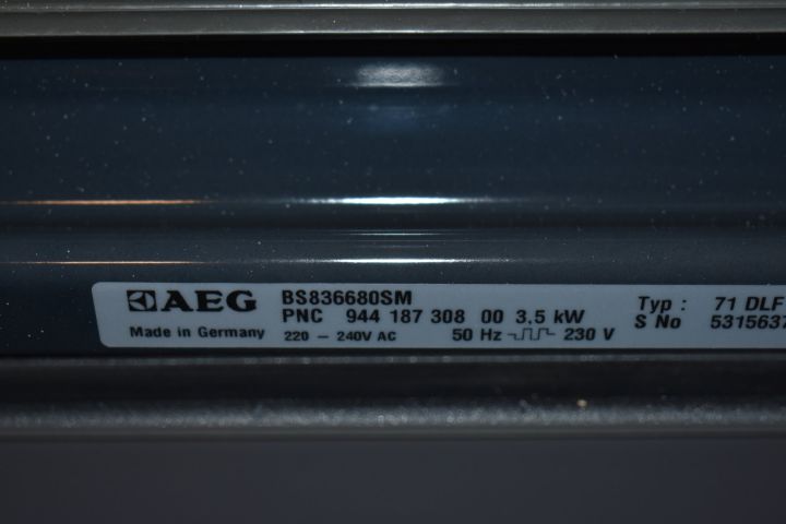 621746-9 Built-in oven with steam 60 cm AEG BS836680SM - plate specimens