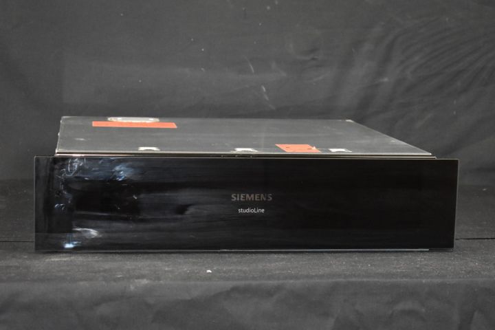 621751-3 Vacuum box for installation 60 cm Siemens BV830ENB1 - display case