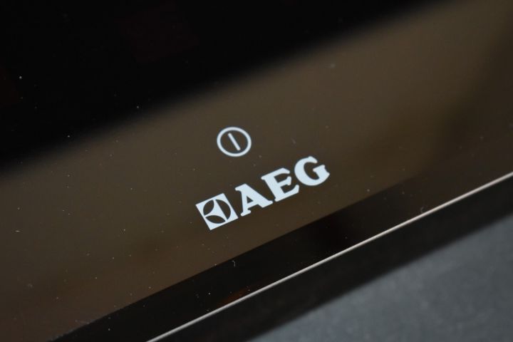 621757-3 Induction hob 80 cm AEG HK874400FB - display case