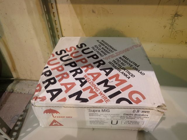 519795-4 Shelf and everything on the shelf