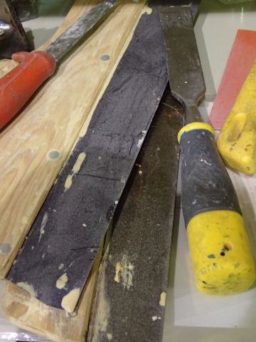 519795-12 Shelf and everything on the shelf