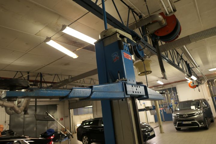 377713-9 2-pillar lift Ravaglioli 3500kg