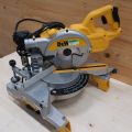 619514-1 Cutting and miter saw DeWALT DWS 777