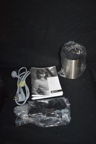 621771-6 Fully automatic espresso machine 60 cm Neff C17KS61N0 - display case