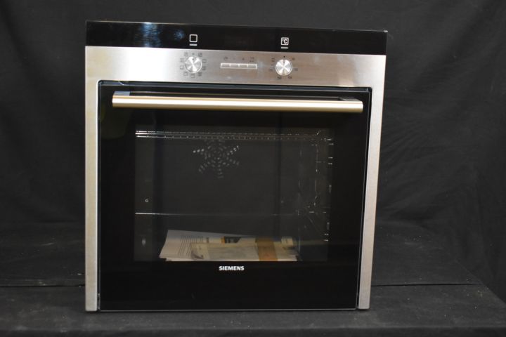 621800-3 Built-in oven 60 cm Siemens HB33A2550S - display case