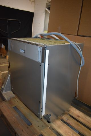 621804-4 Fully integrates dishwasher 60 cm AEG F99705VI1P - plate specimens