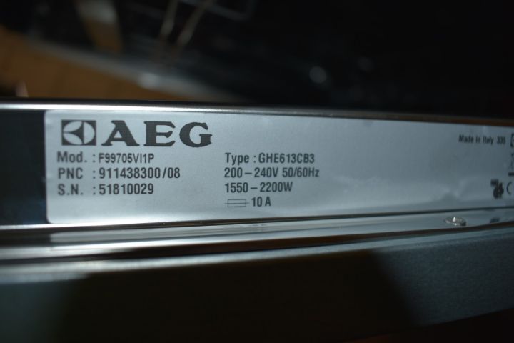 621804-12 Fully integrates dishwasher 60 cm AEG F99705VI1P - plate specimens