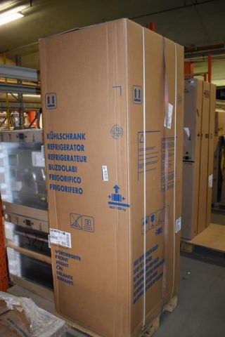 621808-3 Combined fridge / freezer Siemens KG36VVI32 - new in carton