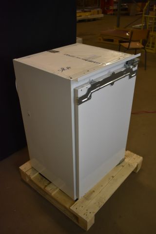 621827-3 Fully integrated refrigerator 60 cm Electrolux ERG1402AOW - display case