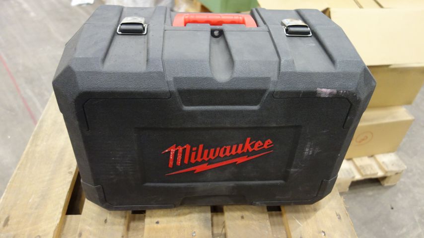 622901-2 Circular saw Milwaukee CS 85 CBE