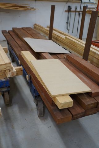 542557-4 Trolley with wood "Eroco"