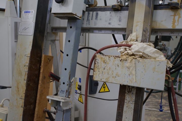 542580-13 Bench & Sprayer Milling