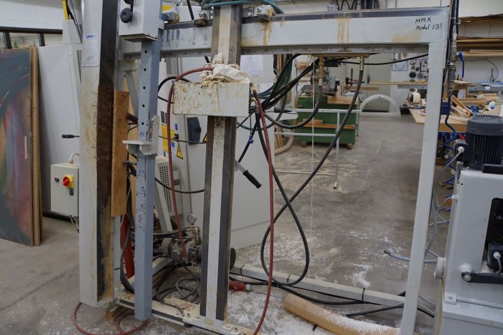 542580-22 Bench & Sprayer Milling