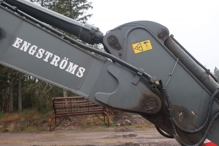 581416-31 Crawler excavator, Volvo EC700B lc, approx 8000h -2006