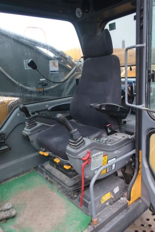 581416-53 Crawler excavator, Volvo EC700B lc, approx 8000h -2006