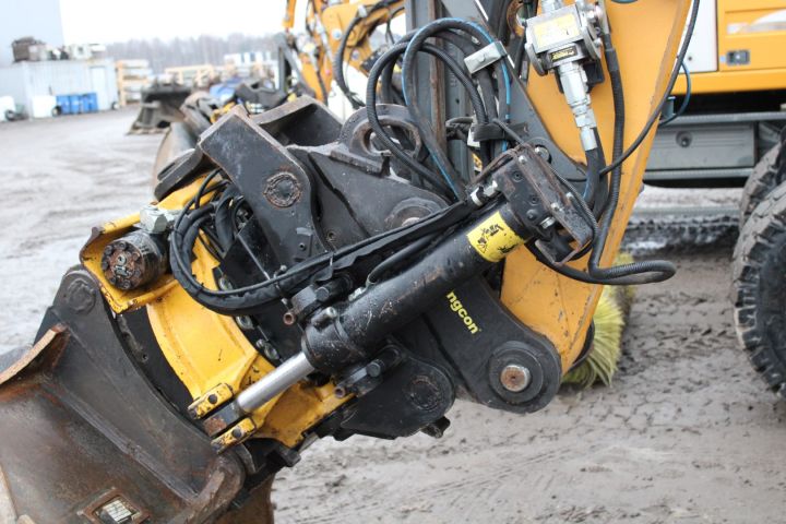 626469-9 Wheel excavator Liebherr A-314 Litronic -2010 (9984 h)