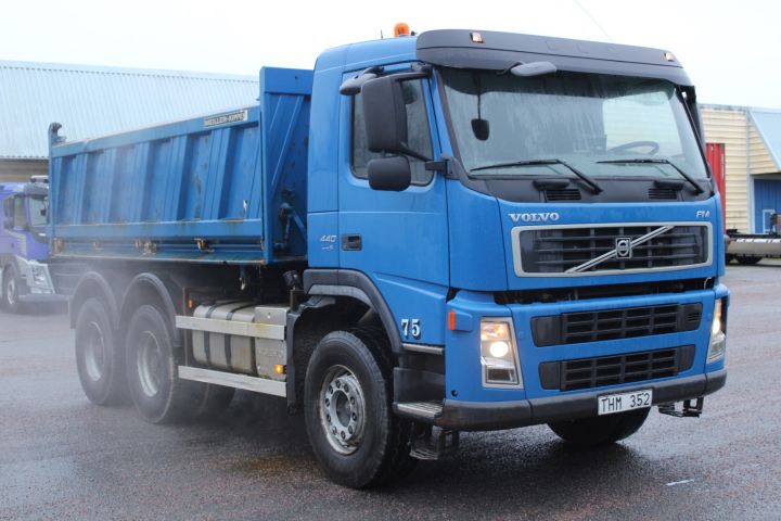 626492-3 Tipper truck Volvo FM 440 6 * 4 -2008 (315730km)