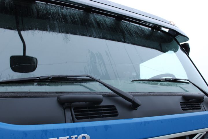 626492-12 Tipper truck Volvo FM 440 6 * 4 -2008 (315730km)