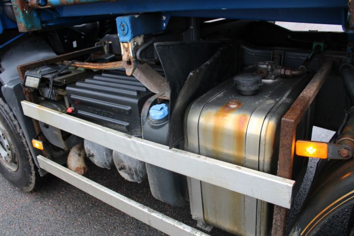 626492-22 Tipper truck Volvo FM 440 6 * 4 -2008 (315730km)