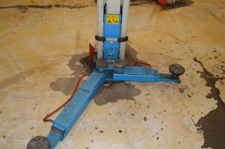 593861-8 2-pelarlyft 2,8 ton OMCN 199D