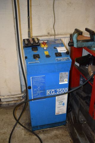 593740-4 Billyft (1) OMCN 707, 2500 kg