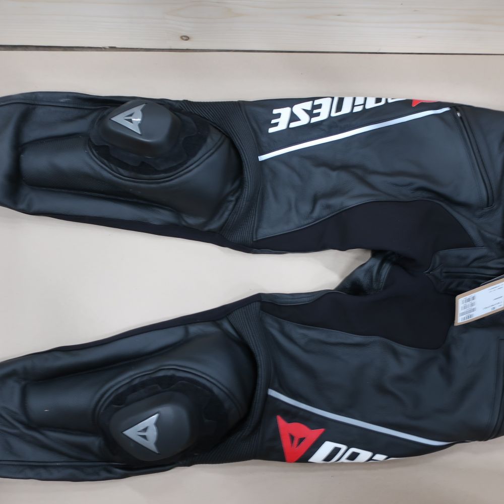 MC pants Dainese Delta pro C2 pelle size: 60