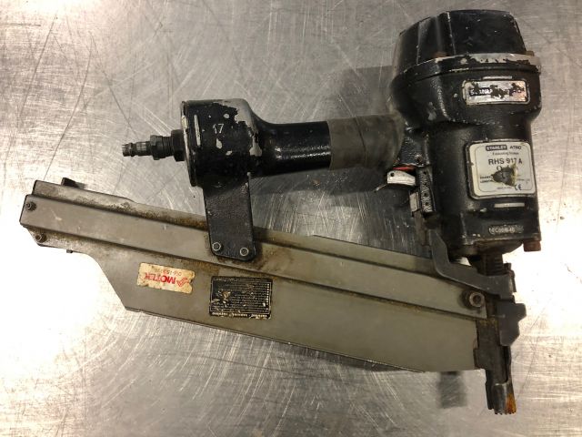 Spikpistol Stanley RKS 917 A - Auktioner online - Nätauktioner 