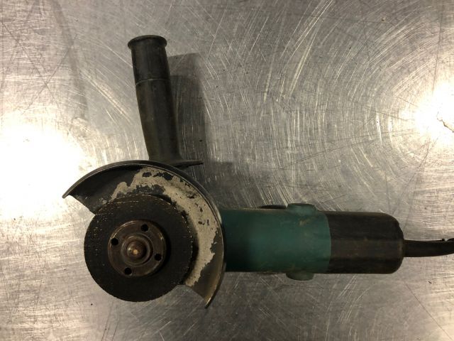 627799-1 Makita Angle Grinder 9528NB