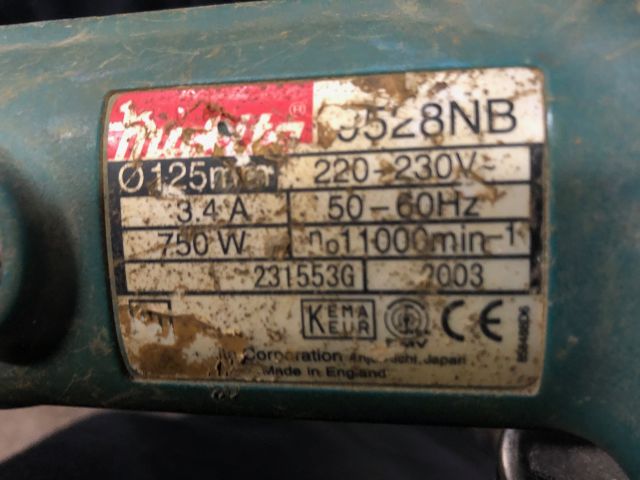 627799-3 Makita Angle Grinder 9528NB