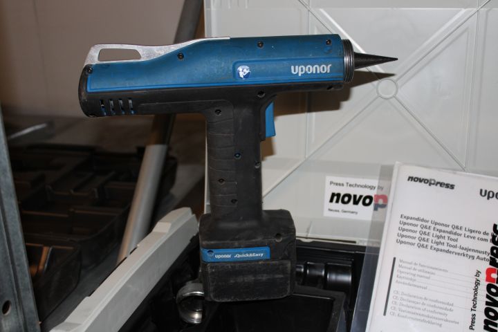 619284-2 Novapress electric pressing tool