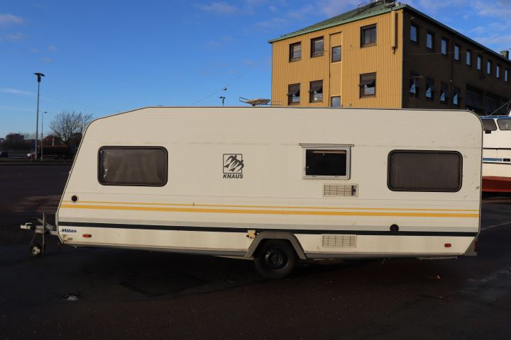 614304-2 KNAUS SUDWIND 540TKTL / M -90