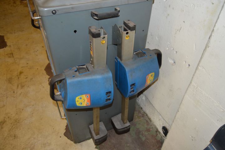 594049-5 HPA C500 4-wheel diagnostic machine