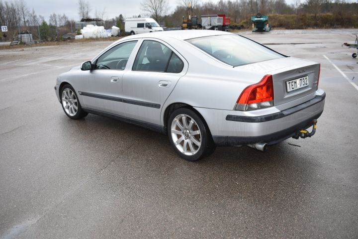 626344-4 VOLVO S60 2.4 (170hp) -02 (TEM732)