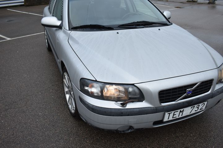 626344-8 VOLVO S60 2.4 (170hp) -02 (TEM732)