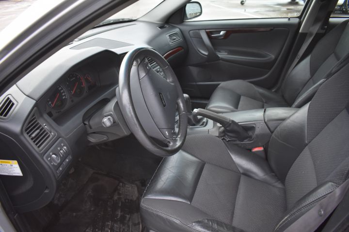 626344-23 VOLVO S60 2.4 (170hp) -02 (TEM732)