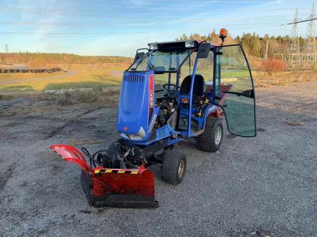 630553-30 Iseki TXG 23 with folding plow and salt / sand spreader