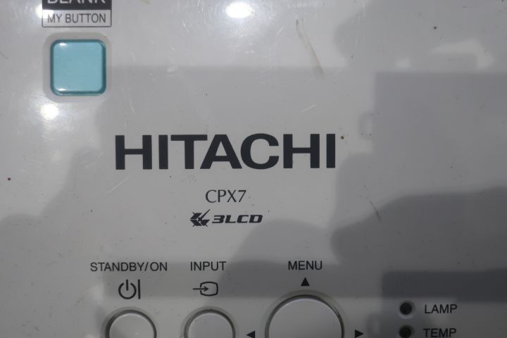 581427-5 Projector, Hitachi CPX7, with canvas on stand