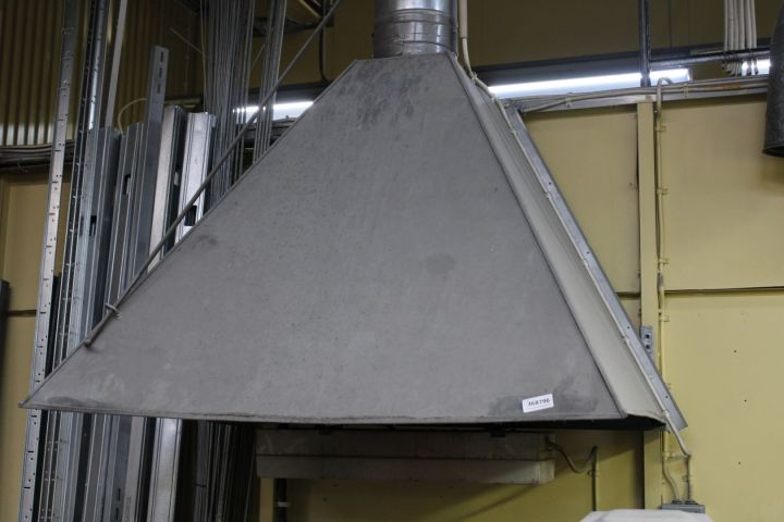 368796-2 Utsugskåpa 115x97x95cm