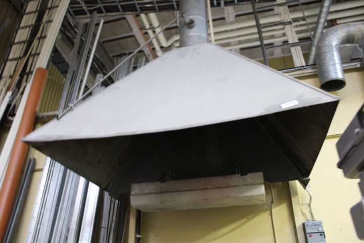 368796-3 Utsugskåpa 115x97x95cm