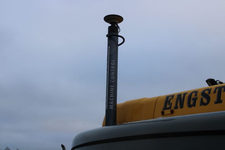 626504-14 Crawler excavator Volvo EC-240B LR -2004 (long range, approx. 9400h, S60 bracket)