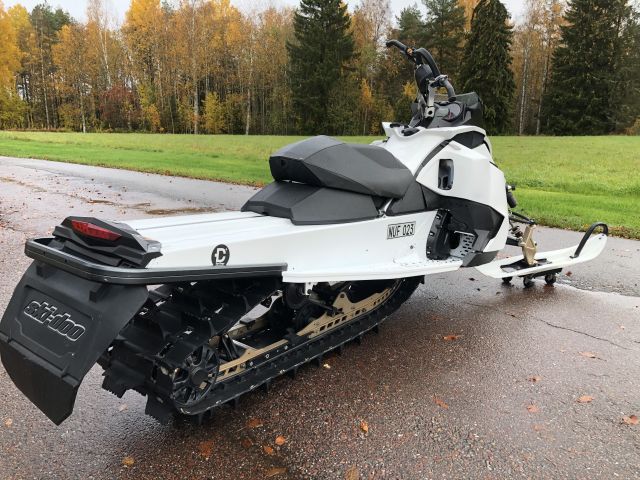 631065-5 Snowmobile - Ski-Doo Freeride 800 E-Tec 146" -12