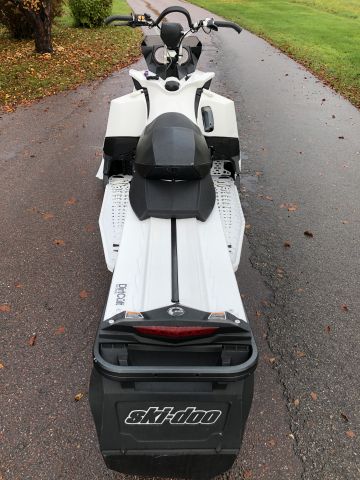 631065-8 Snowmobile - Ski-Doo Freeride 800 E-Tec 146" -12