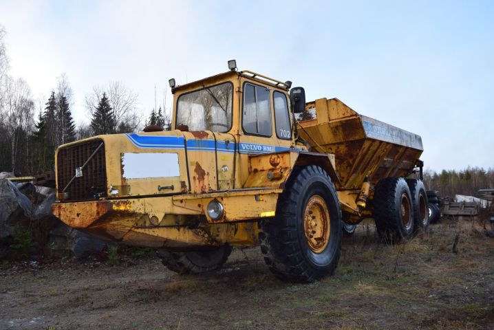 631184-4 Dumper Volvo BM 861