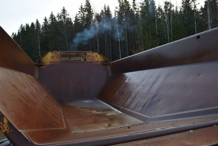 631184-13 Dumper Volvo BM 861